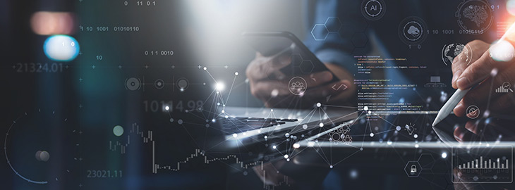 businessman using vendor risk management software