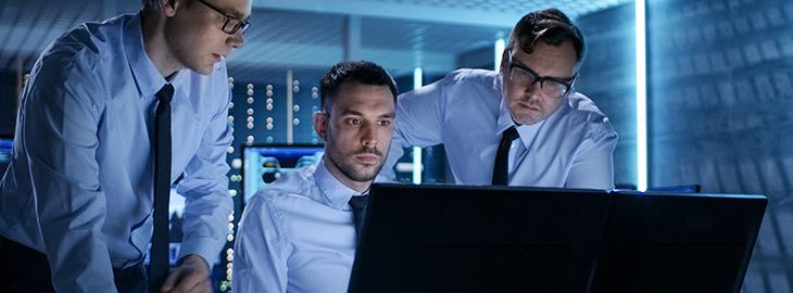 operations engineers solving problem in a monitoring room